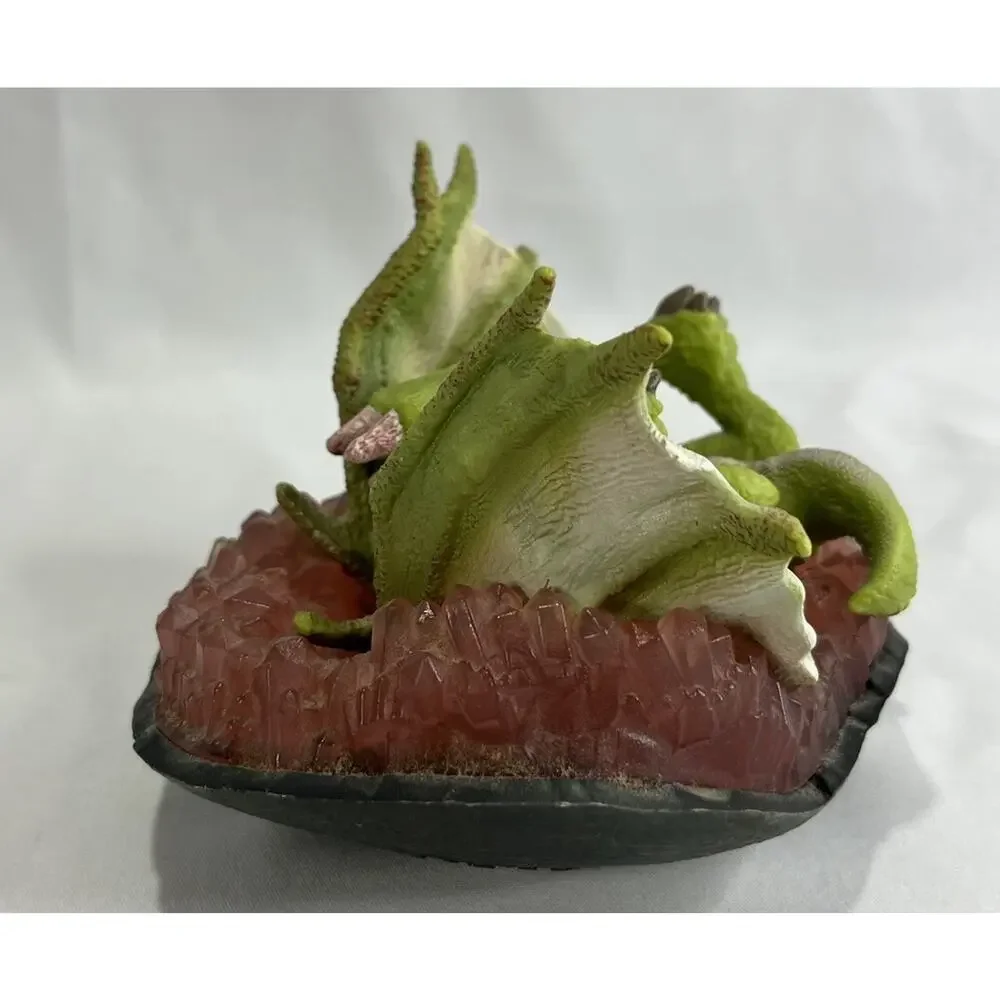 Schliech Dragons Baby Nugur Green Figure Crystal Rare Fantasy UEC